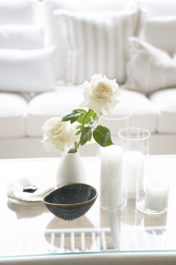 Cylinder Vase with Pillar Candle - Simply Style Co