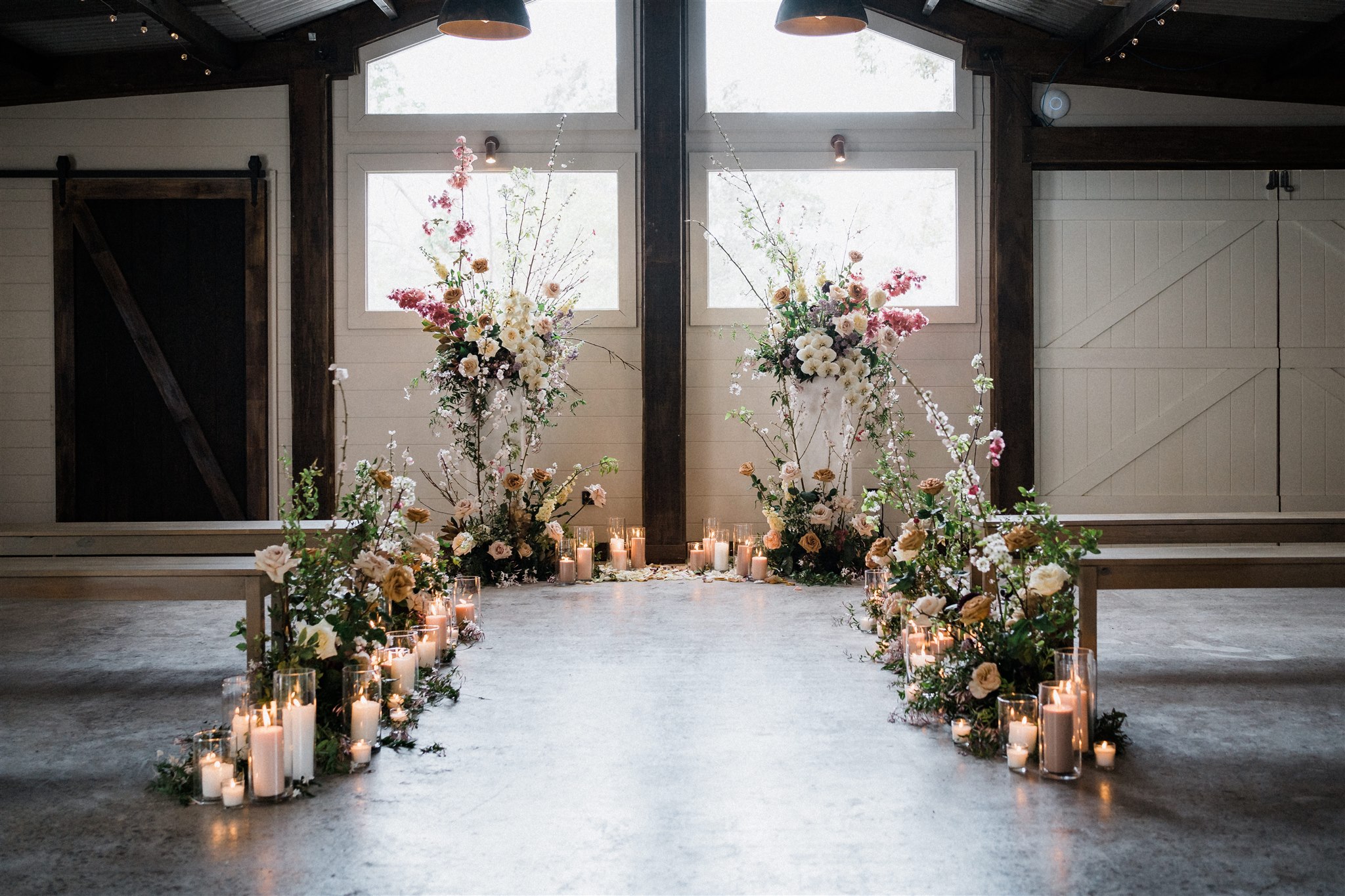 Romantic Barn Wedding in the Noosa Hinterland - Simply Style Co