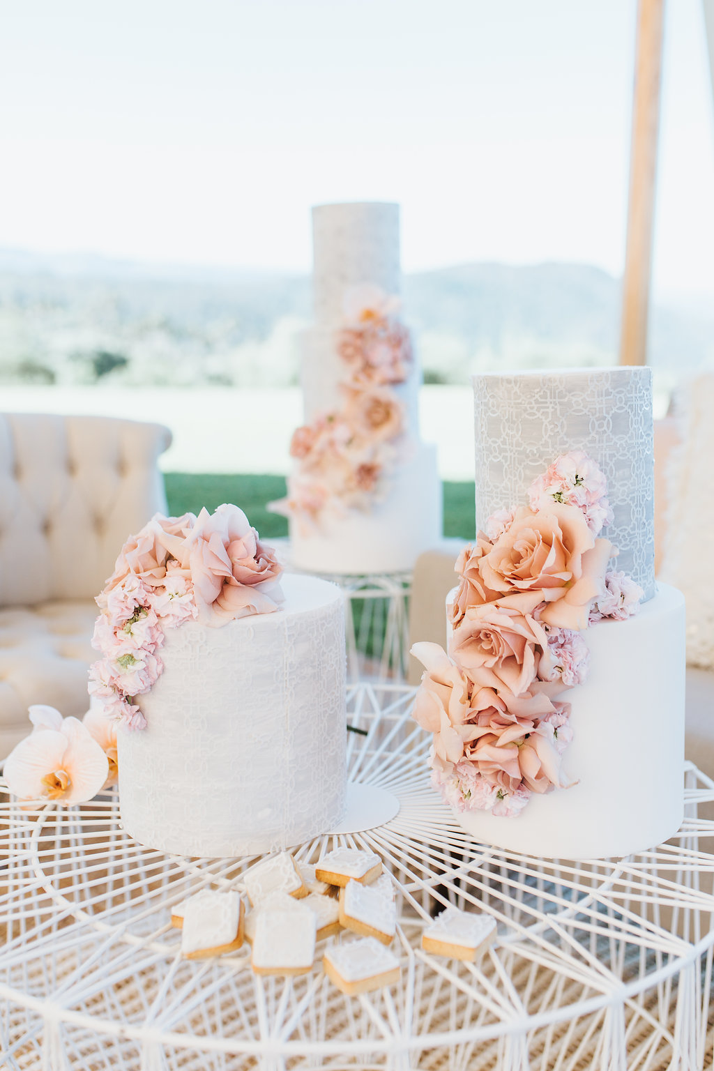 7 Ways to Make Yours a Show-stopping Wedding - Simply Style Co
