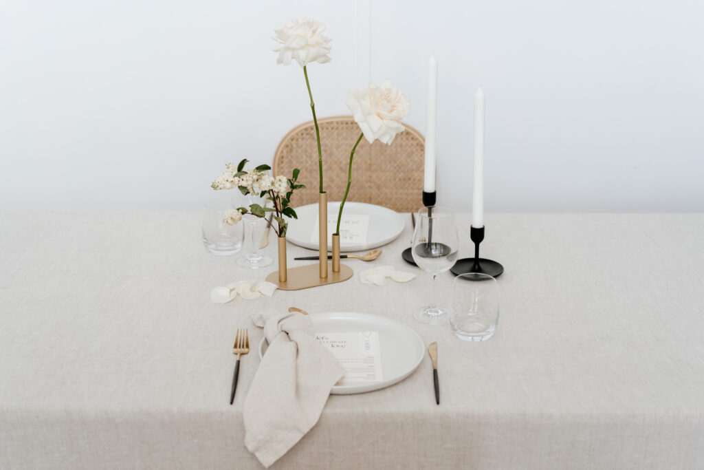 Wedding tablescapes with black elements